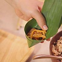 螺蛳酸笋肉粽的做法图解9