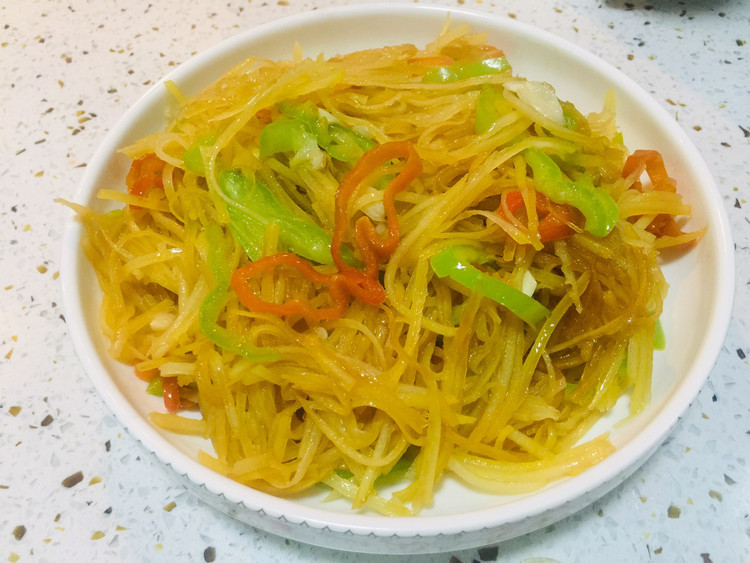 家常菜：素炒土豆丝的做法