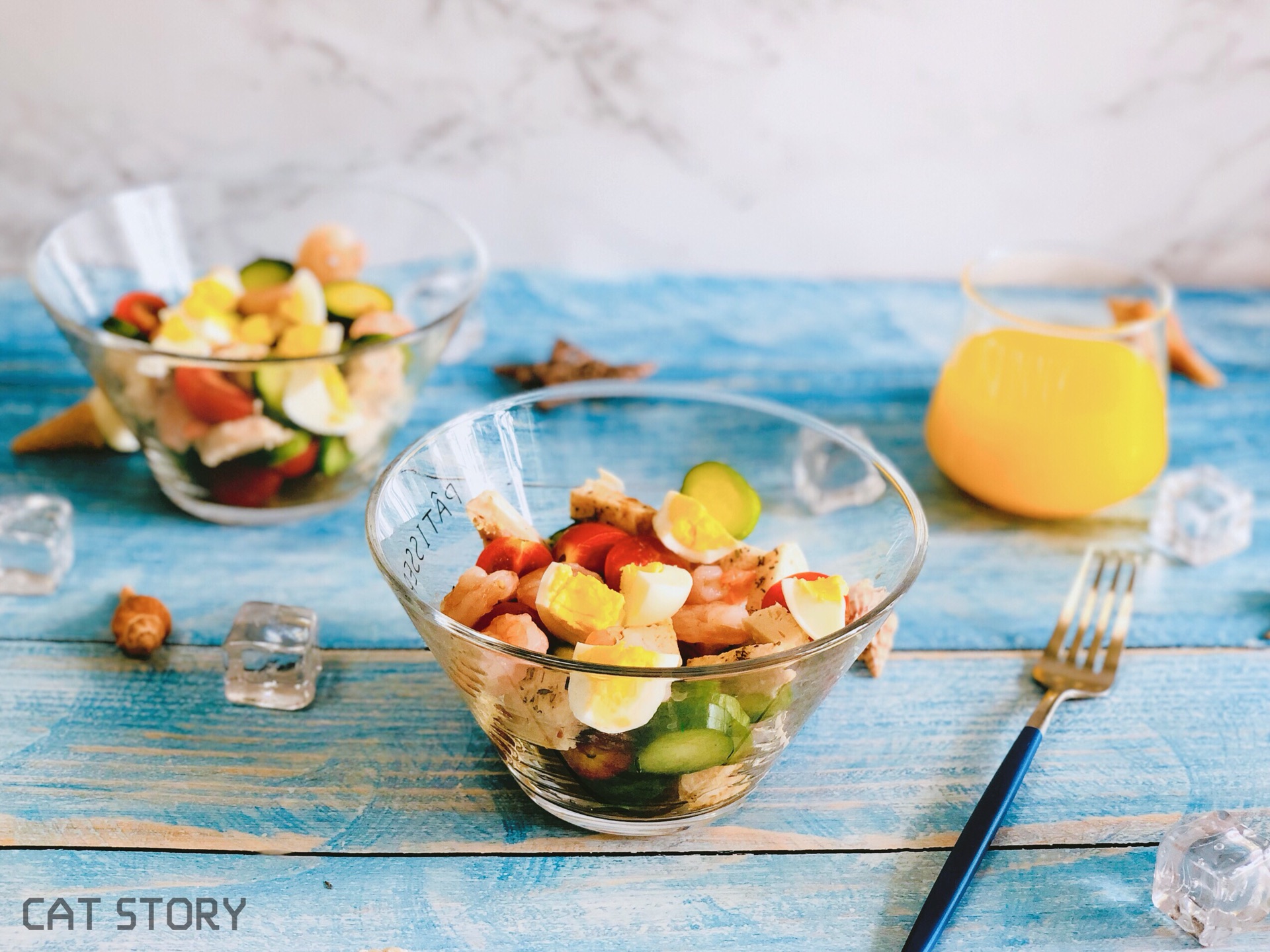 Shrimp, chicken breast, vegetable and fruit thin salad