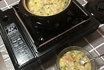 虾仁玉米滑蛋砂锅粥的做法