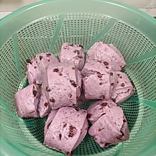 奶香紫薯蔓越莓小馒头