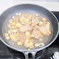 排骨焖面的做法图解1