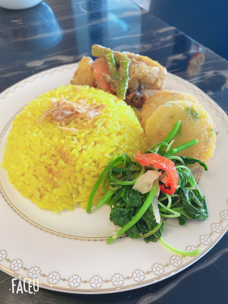 吃腻了白米饭，偶尔换换口味吧——黄姜饭的做法