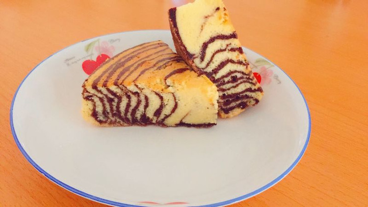 斑马纹酸奶蛋糕（八寸）的做法