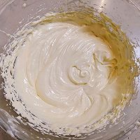 夏天裱花不易化的奶酪奶油霜的做法图解10