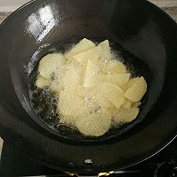 改良版小鸡炖蘑菇——干锅味鸡米饭的做法图解3