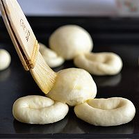 可爱的兔子面包的做法图解8