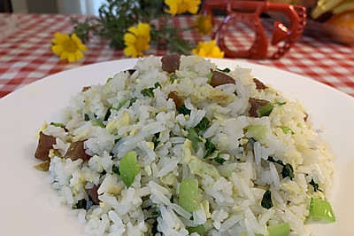 【荼靡美食】腊肠蛋炒饭