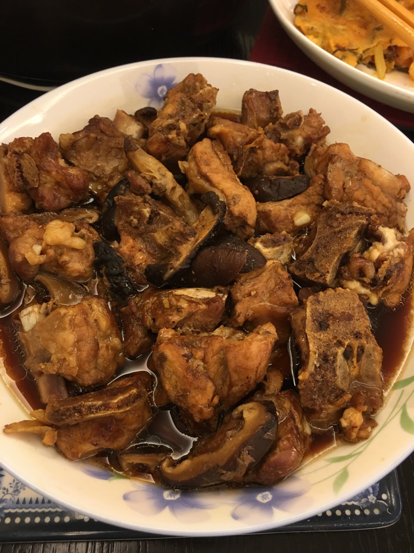 香菇蒸排骨（简单又好吃）的做法图解3