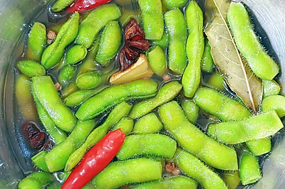 卤毛豆