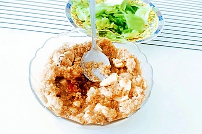 鸡胸肉草菇藜麦饭