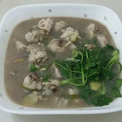 莲藕炖鸡块