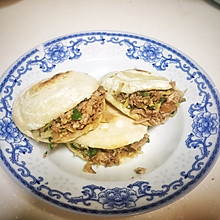 腊汁肉夹馍