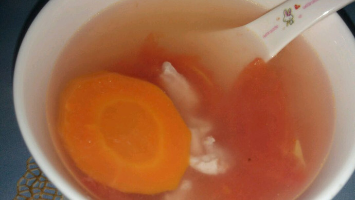 西红柿胡萝卜汤（孕妇开胃营养汤）