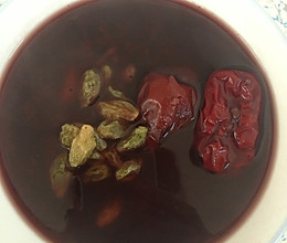 紫米红枣养生粥的做法
