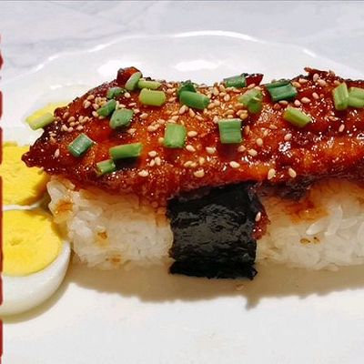 蒲烧汁鲷鱼包饭