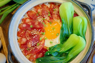 腊味煲仔饭