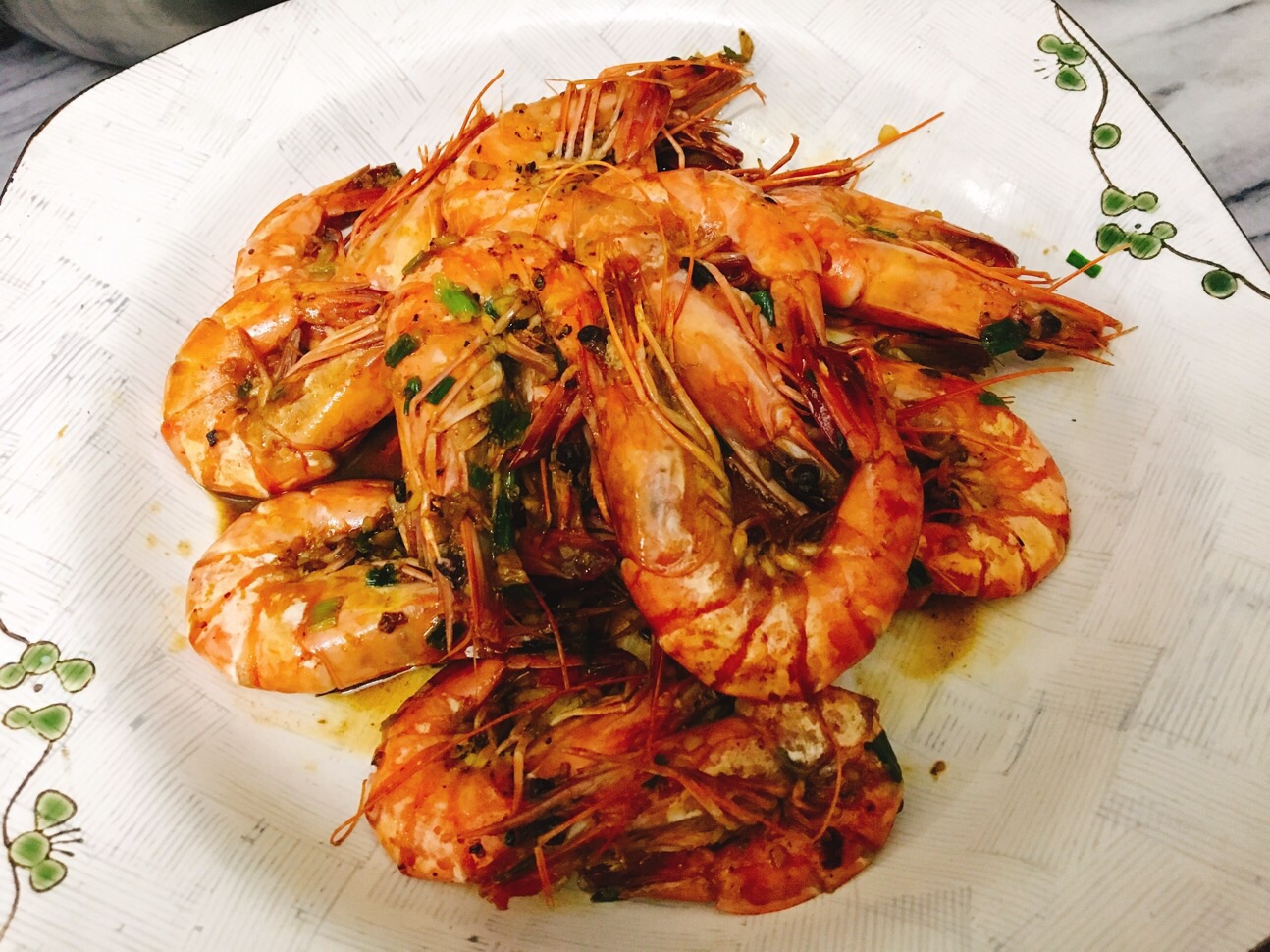 Braised shrimps
