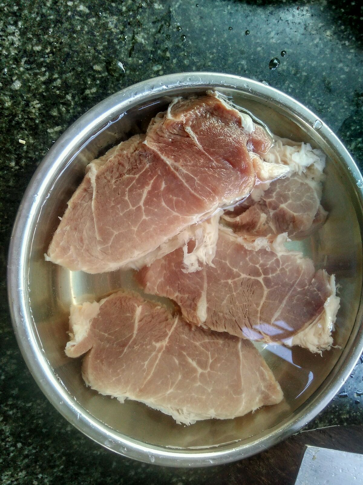 爱吃猪扒的收藏起来，试试这种香茅猪扒的做法非常美味！_哔哩哔哩_bilibili