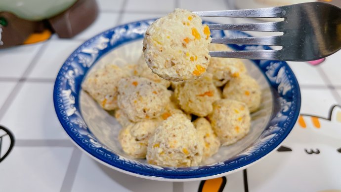 香菇胡萝卜鸡肉丸