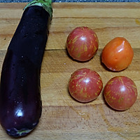 西红柿烧茄子的做法图解1
