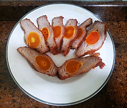 咸蛋黄酿叉烧肉的做法