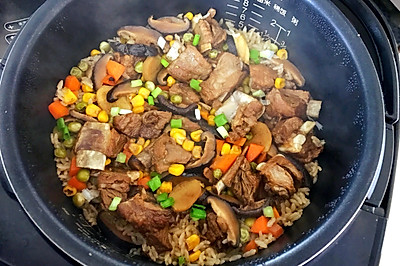 排骨焖饭，简直太香啦