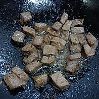 #做出牛肉的分寸感#黑椒杏鲍菇牛肉粒的做法图解5