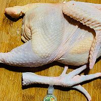 电饭煲焗麻鸡的做法图解1