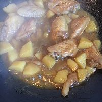 #钟于经典传统味#咖喱烩土豆鸡翅的做法图解11