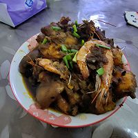 火锅底料炒土豆香菇红薯大虾的做法图解5