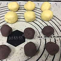 用味道开启童年时光机---回味无穷的豆沙南瓜饼的做法图解3
