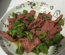 青椒炒牛肉片的做法