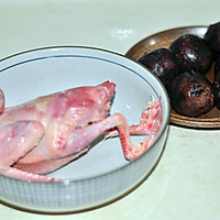 竹荪蛋蒸乳鸽的做法图解1