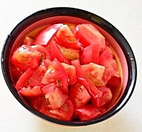 韩式卷心菜番茄牛肉汤的做法图解1
