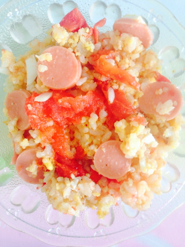 Stewed rice with tomato