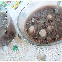 甜品早餐之“双色丸子黑米粥“