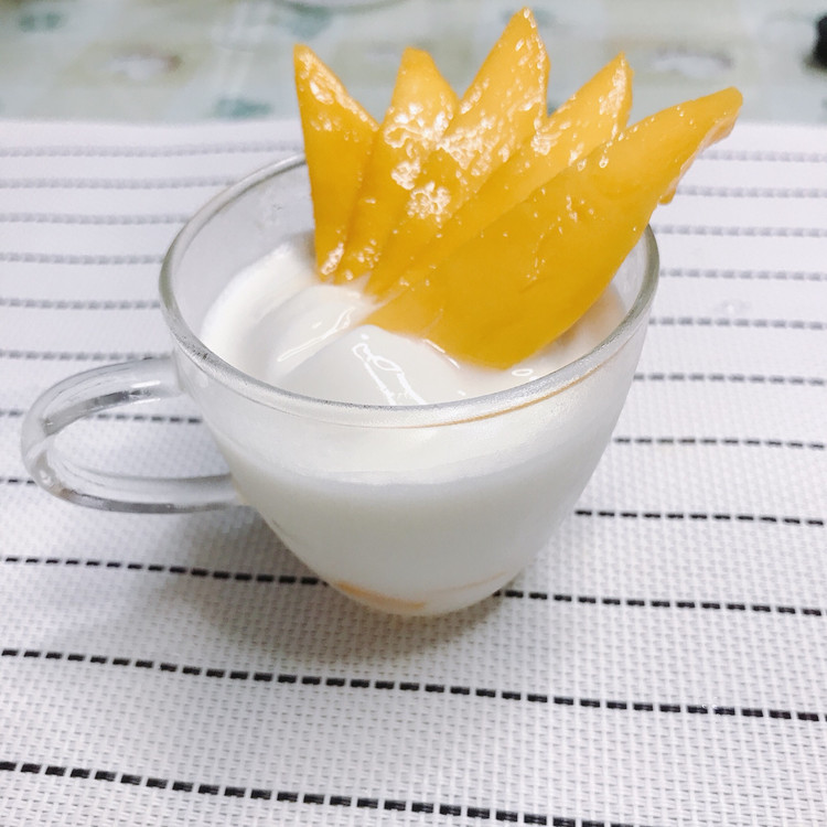 椰奶芒果冻的做法