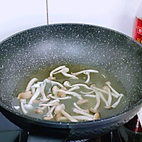 #多力金牌大厨带回家-上海站#蒜蓉荷兰豆炒海鲜菇的做法图解5