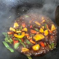 彩椒炒鱿鱼的做法图解3
