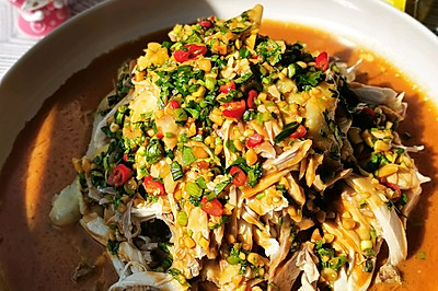 《藤椒风味手撕鸡》