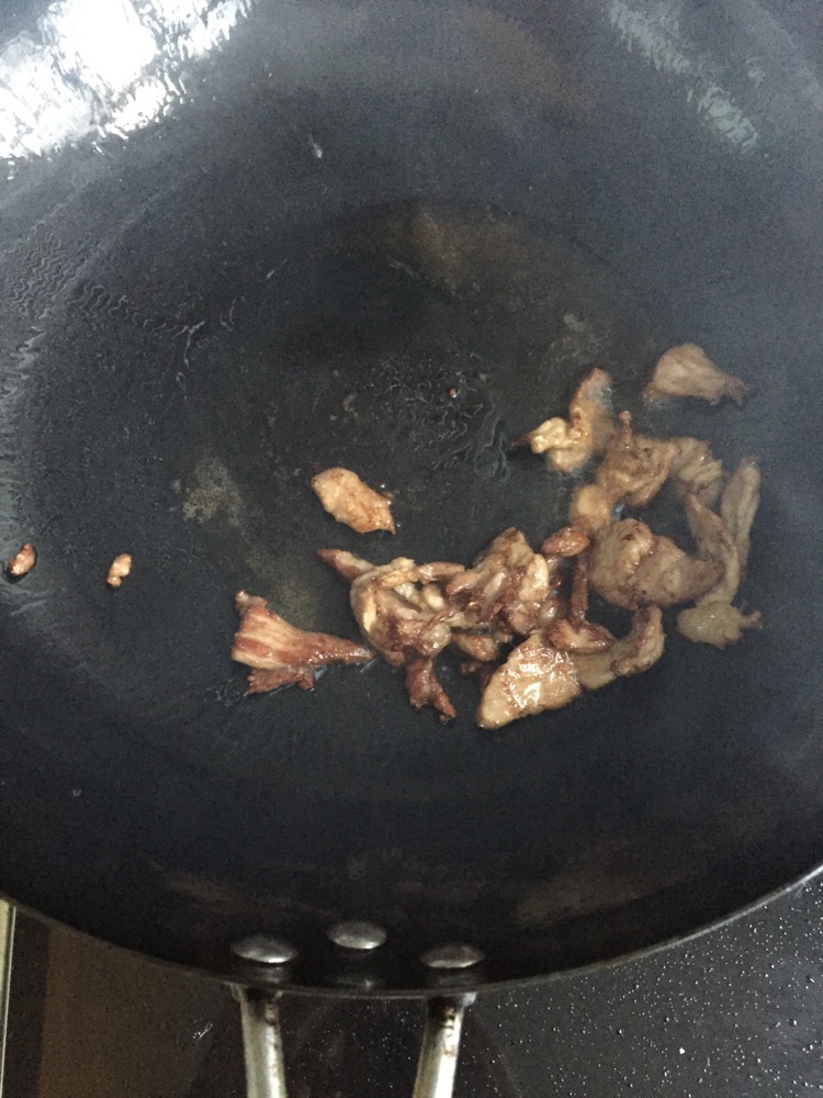 洋葱肉拌面的做法图解3