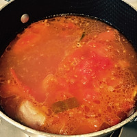 滋养的番茄排骨汤的做法图解4