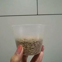 红豆燕麦荞麦粥的做法图解2