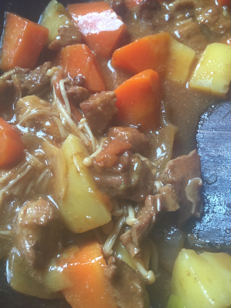 牛肉炖土豆胡萝卜的做法图解5