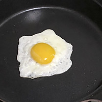 沙拉三明治的做法图解1
