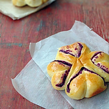 紫薯爱心面包