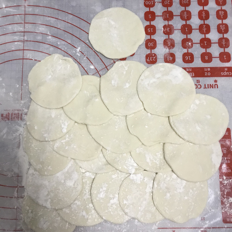 纯饺子皮的做法