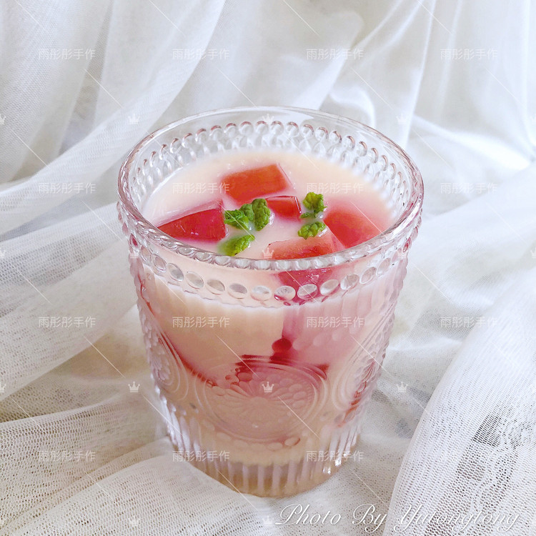 ㊙️夏日果冻饮品～巨好喝的蜜桃冻养乐多的做法
