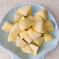 香辣土豆烧鸡块的做法图解2